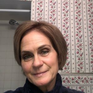 Meet your Posher, Sharon